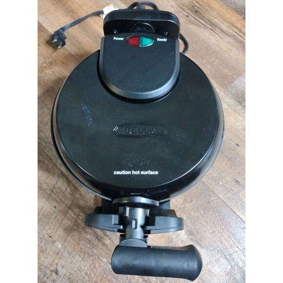 Bella Rotating Belgian Waffle Maker Stainless/Black - NIB Non Stick Pre-owned - Picture 7 of 8